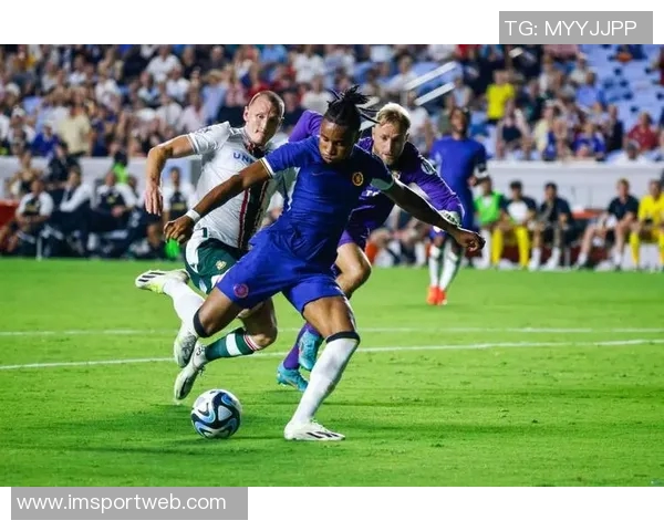 埃斯图皮尼安和恩昆库伤情成疑佛罗伦萨之战前景堪忧